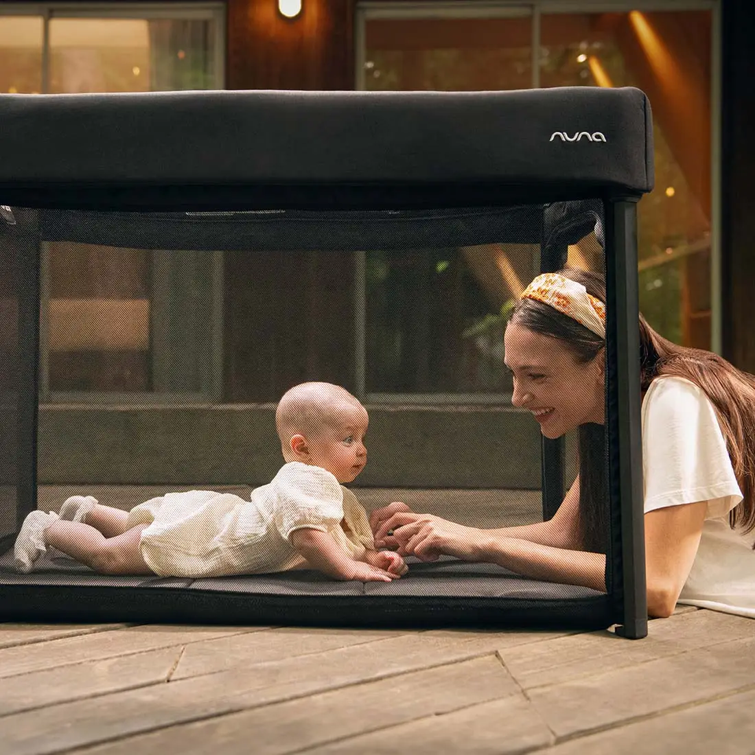 Nuna PAAL Playard Compact Travel crib - Caviar