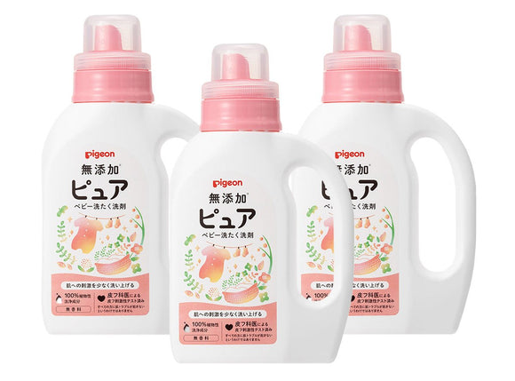Pigeon Japan Laundry Detergent Pure 800ml Bottle