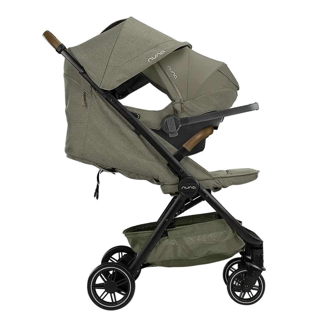 Nuna Trvl Lx W/ Rain Cover &  Travel Bag