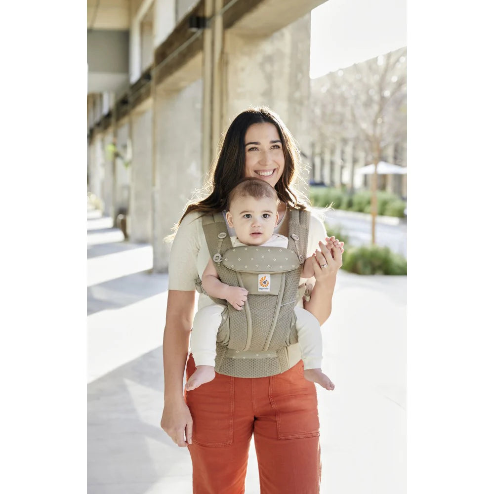 Ergobaby Omni Breeze Carrier