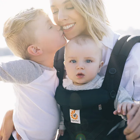 Ergobaby Omni Classic Mesh Baby Carrier