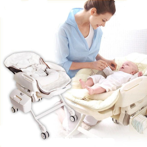 Combi Fealetto Auto Swing High Chair