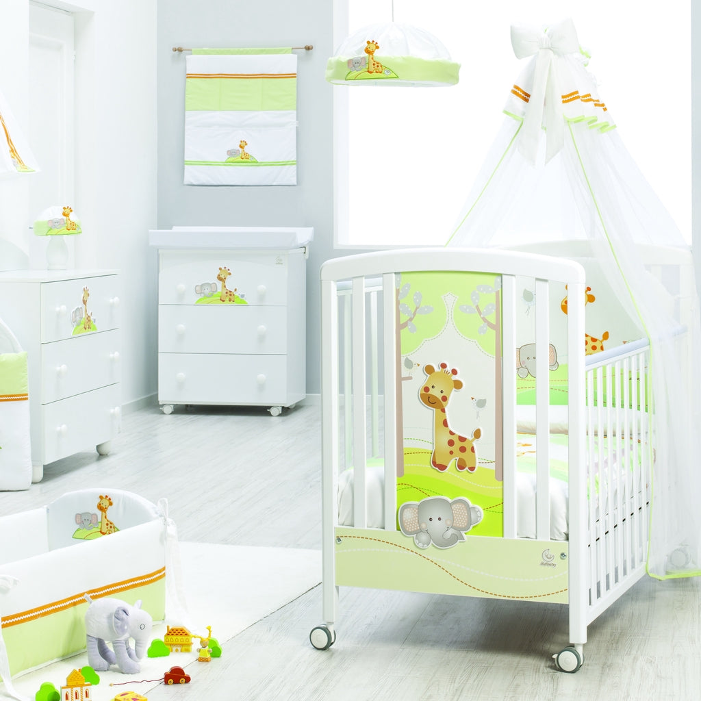 Italbaby Gina Baby Cot with 7 in 1 Premium Bedding Set and Anti-Dustmite Foam Mattress with Ventilation Holes