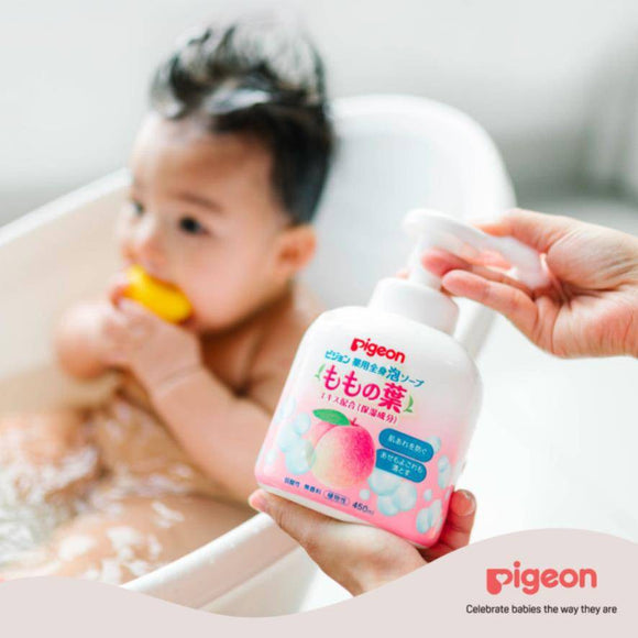 Pigeon Peach Leaf Moisturizing Body Foam Soap (Bottle/Refill) (08411/08412)