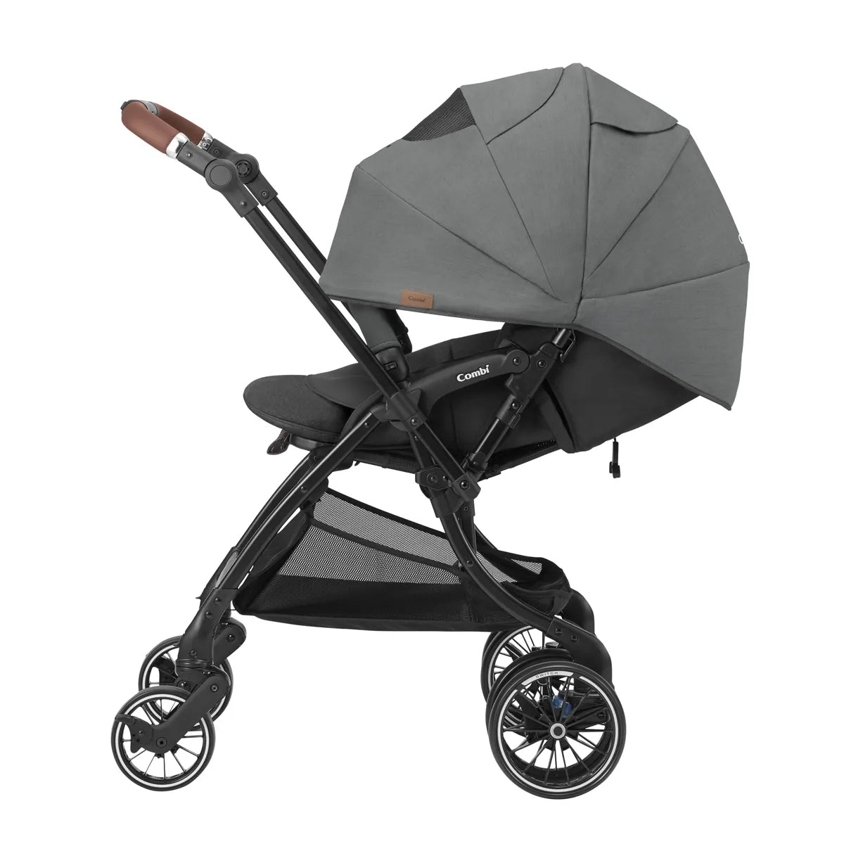 Combi Sugocal Switch Stroller (1-Year Warranty)